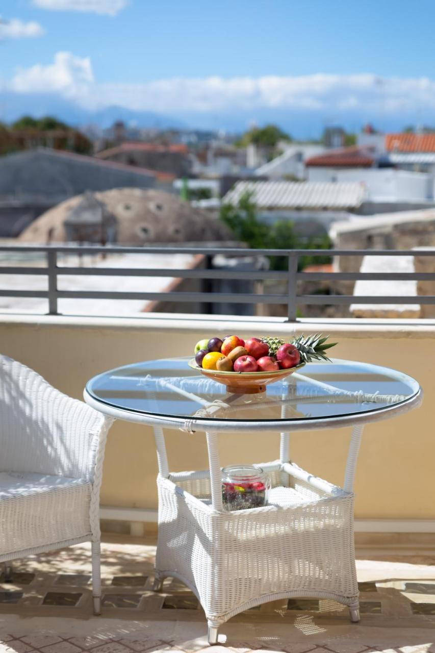 Avli Lounge Apartments Rethymno Esterno foto